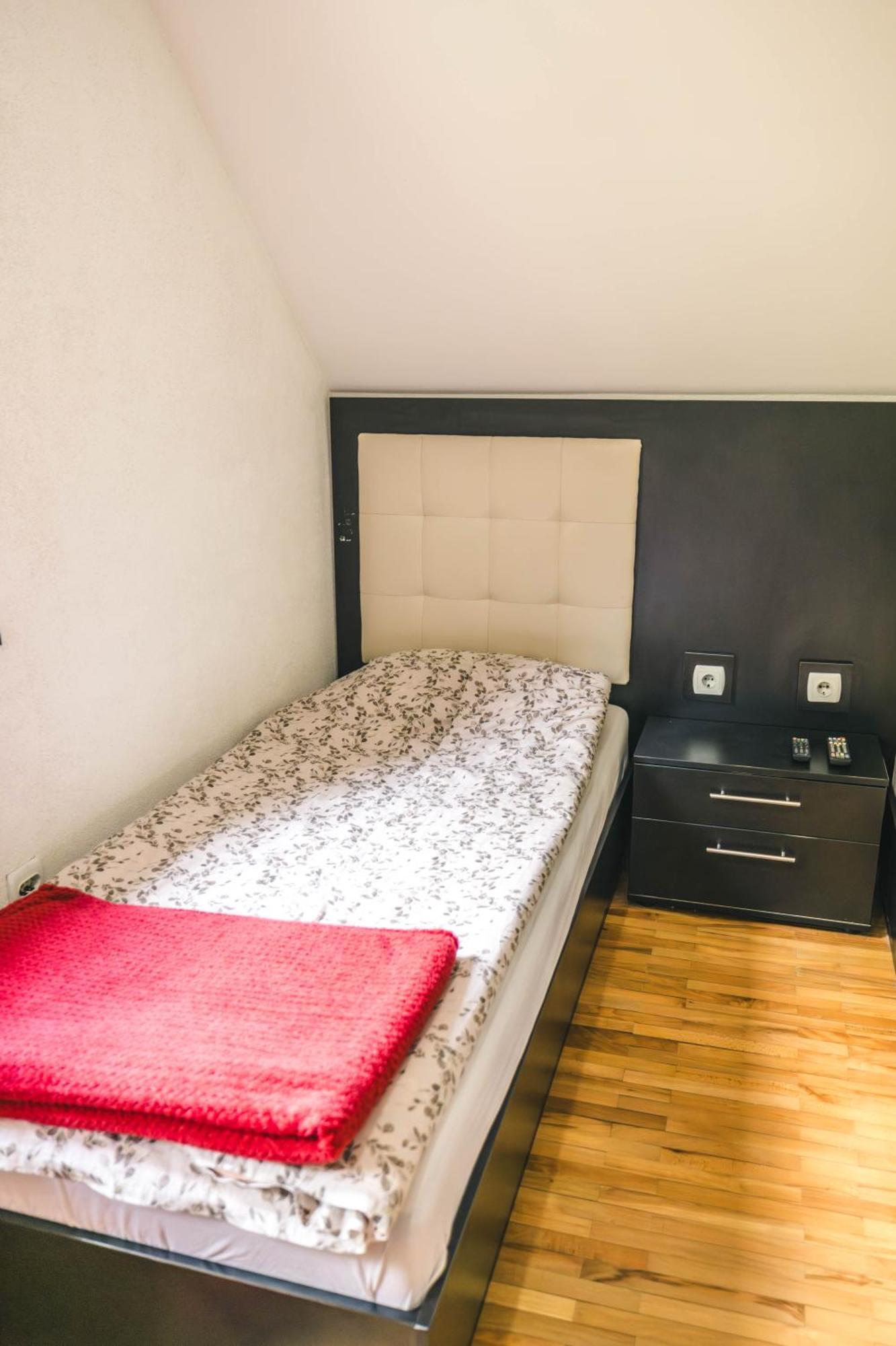 Lodge Zeleni Svet Crni Vrh Esterno foto
