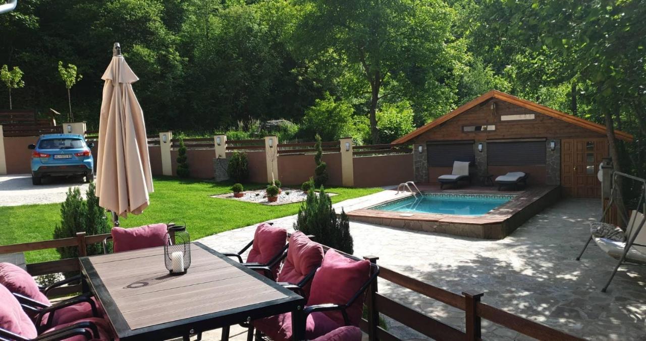 Lodge Zeleni Svet Crni Vrh Esterno foto